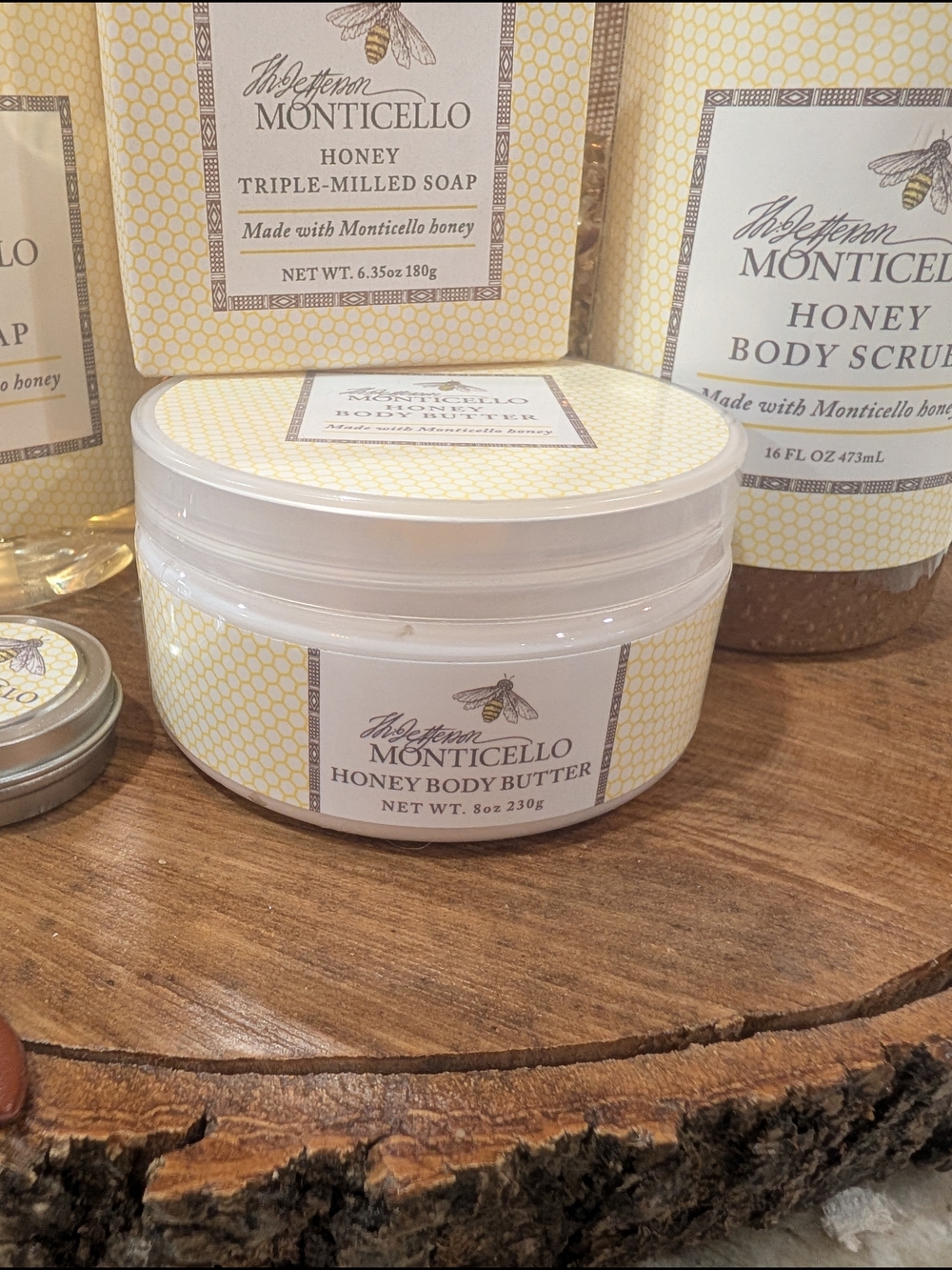 Monticellos Honey Bath & Body Set - Picture 5 of 8